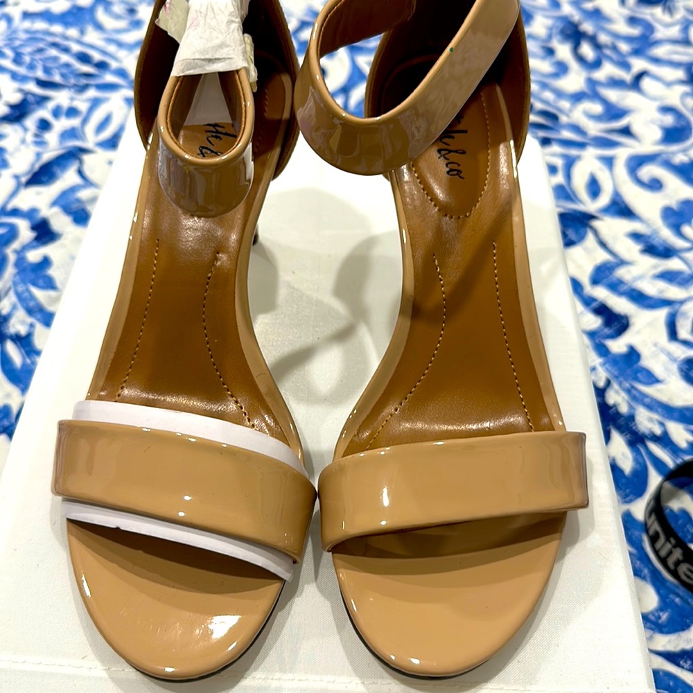 Style & Co. nude sandals